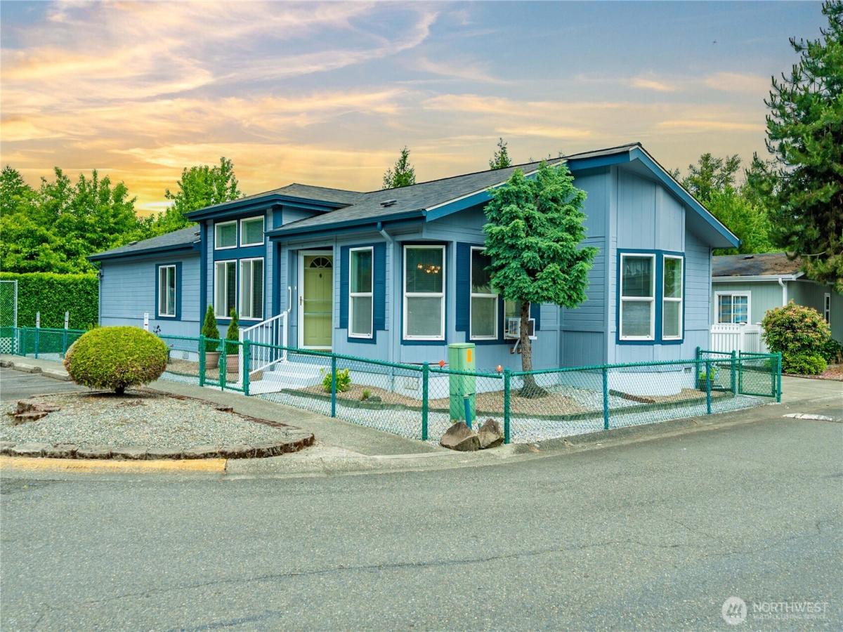 MLS #NWM2540569 image #0
