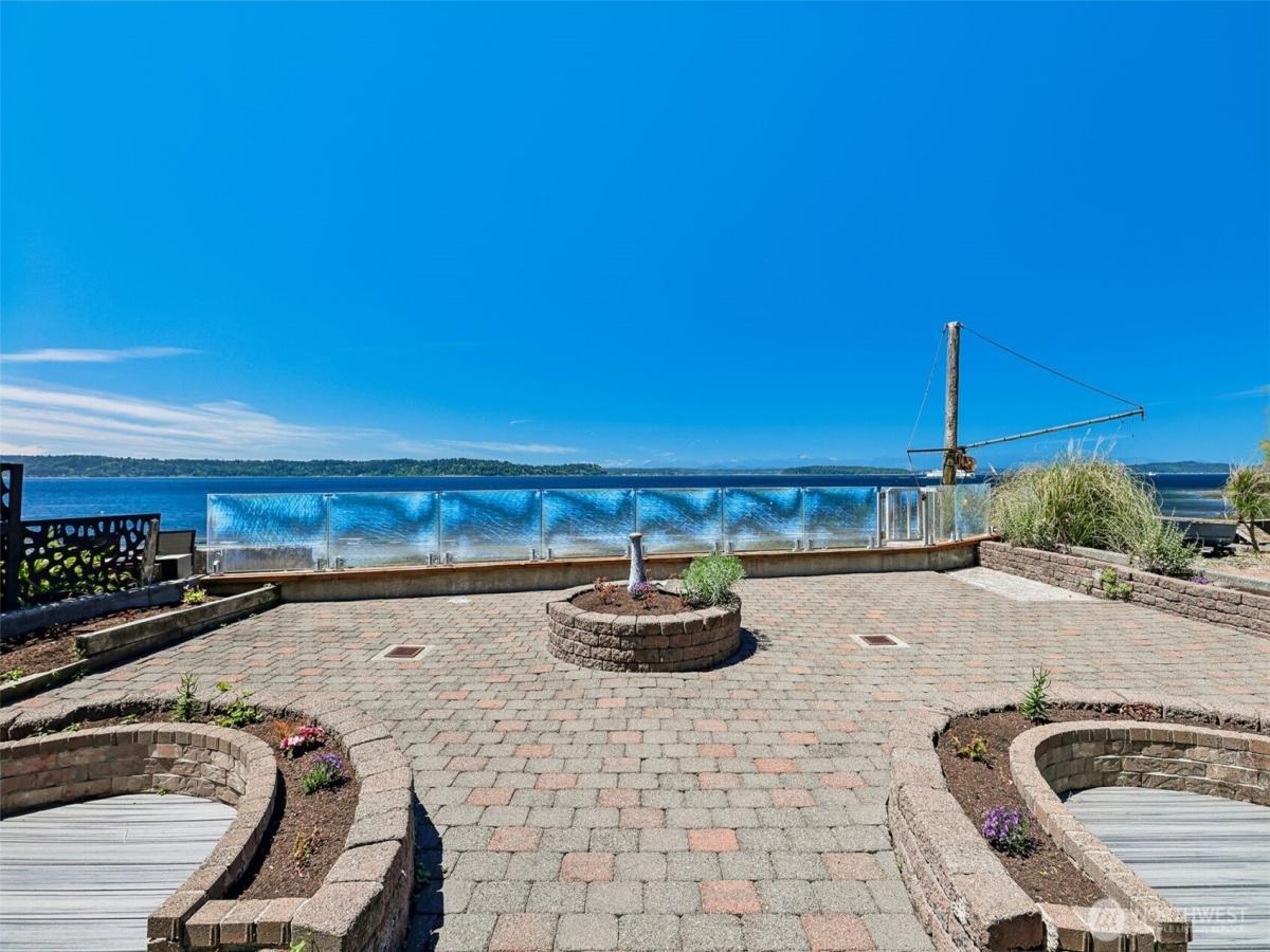 MLS #NWM2540716 image #0