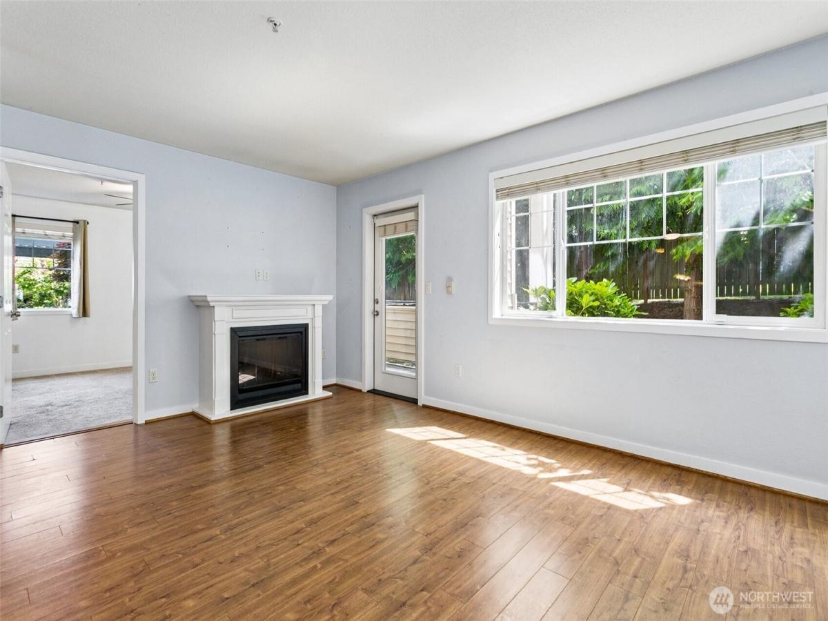 MLS #NWM2540888 image #0