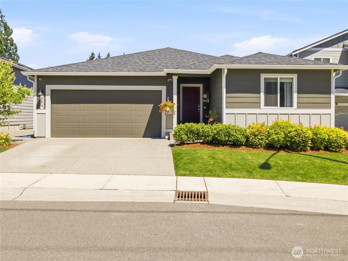 MLS #NWM2541364 image #0