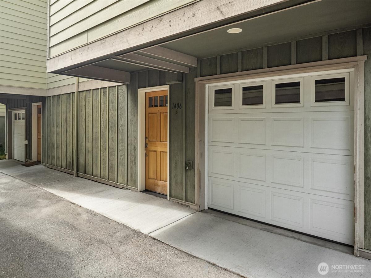 MLS #NWM2541623 image #0
