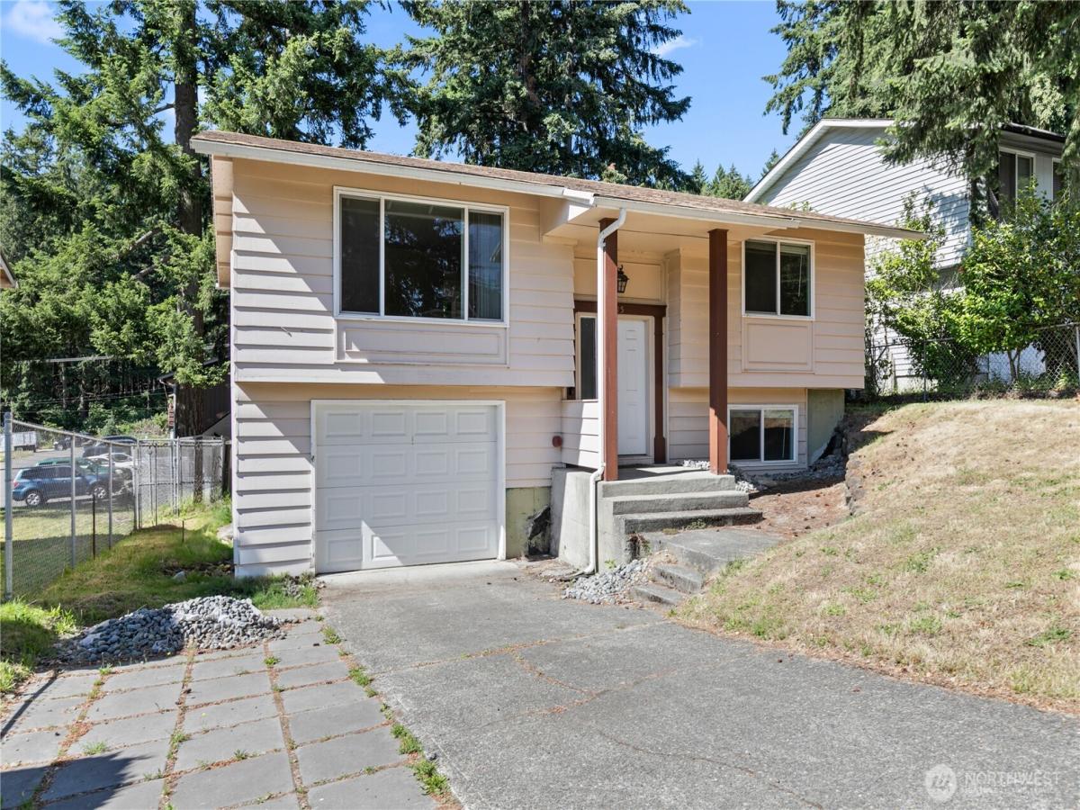MLS #NWM2541846 image #0