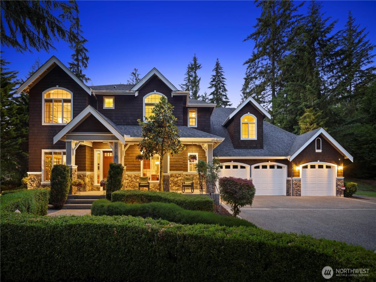 MLS #NWM2542141 image #0