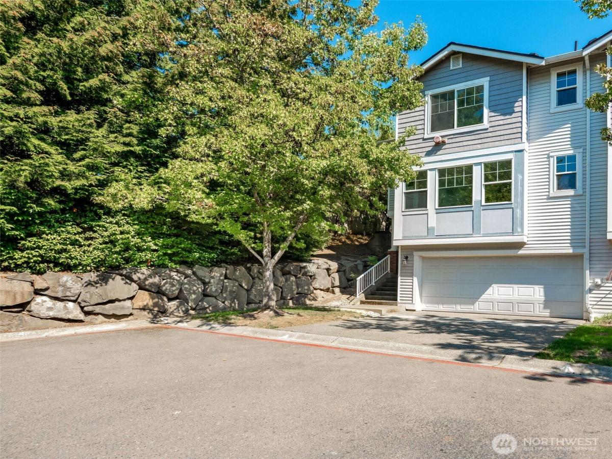 MLS #NWM2542257 image #0