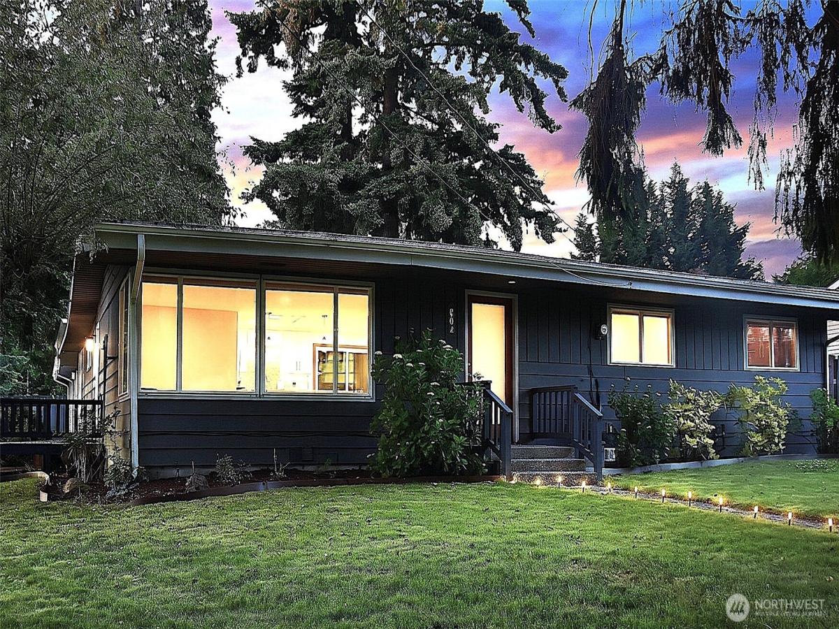 MLS #NWM2542267 image #0