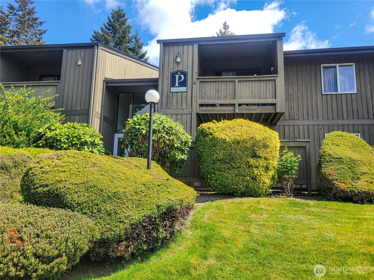 MLS #NWM2542677 image #0