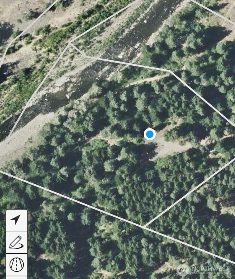 MLS #NWM2542769 image #0