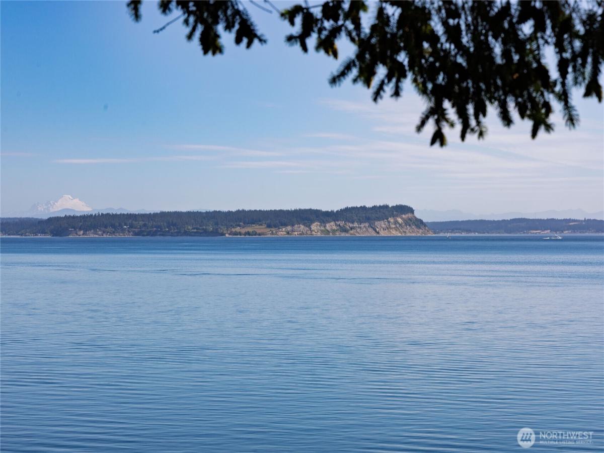 MLS #NWM2543985 image #0
