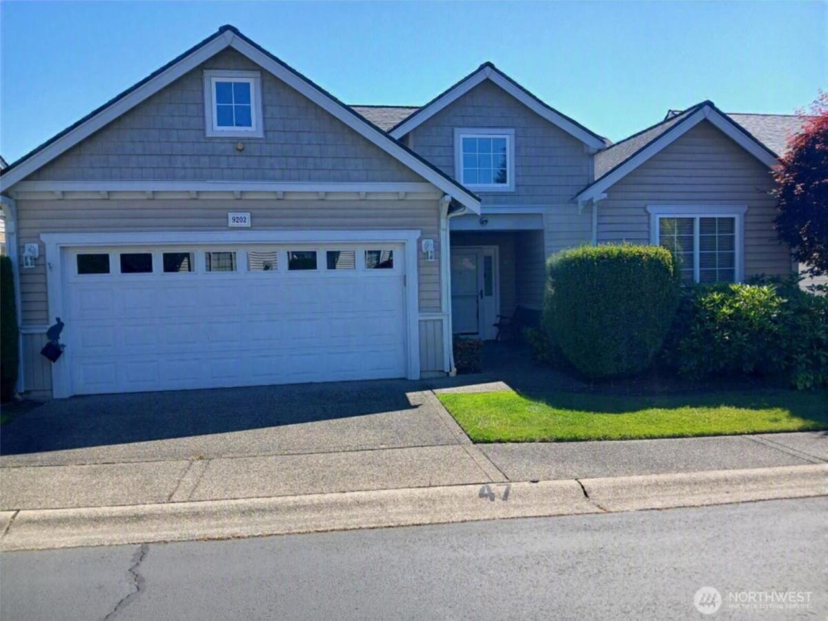 MLS #NWM2544245 image #0