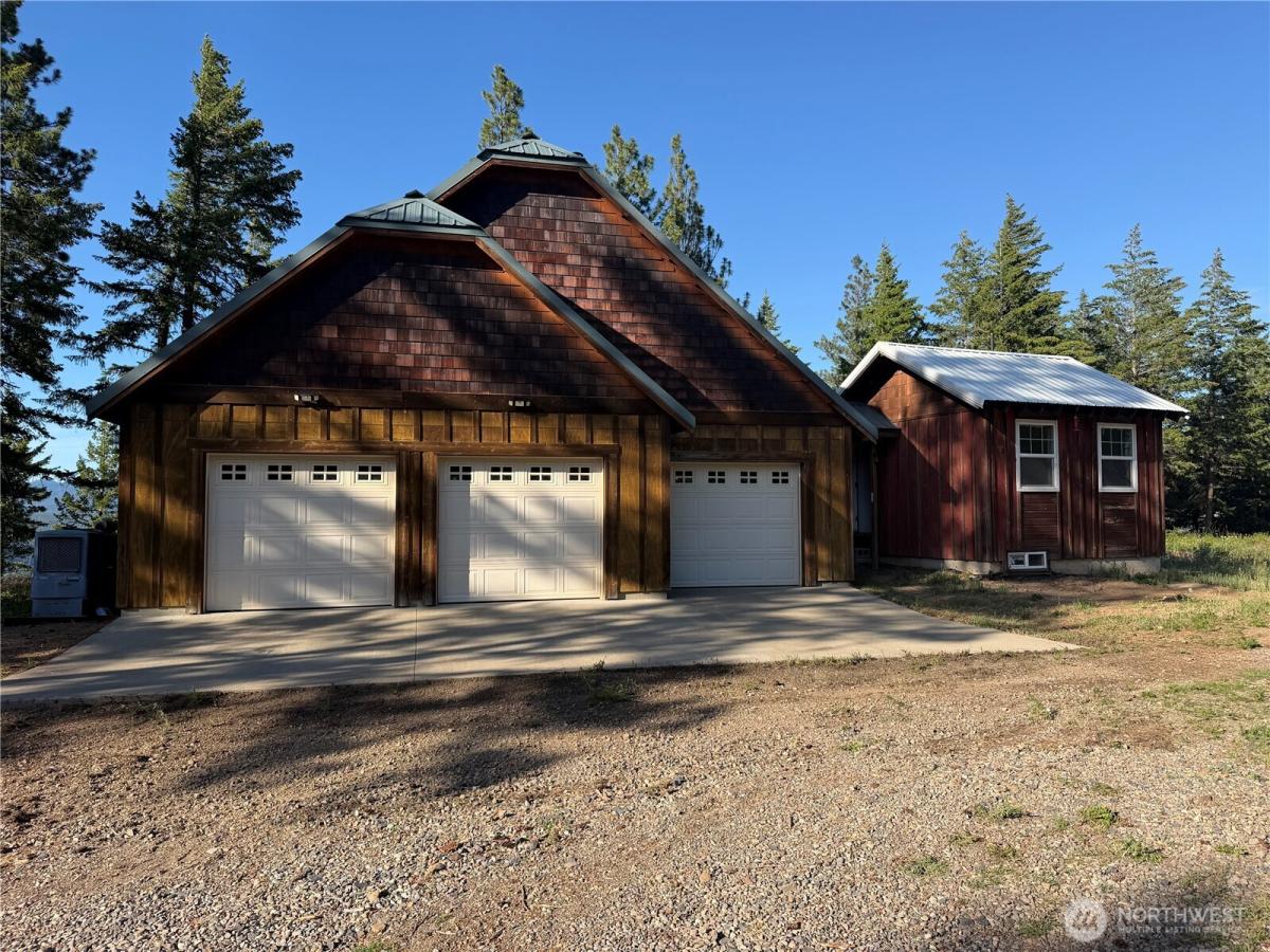 MLS #NWM2544282 image #0