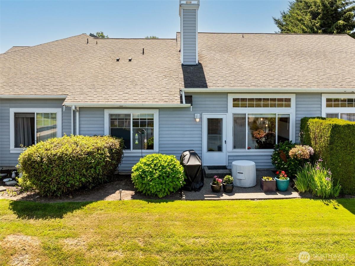 MLS #NWM2544528 image #0