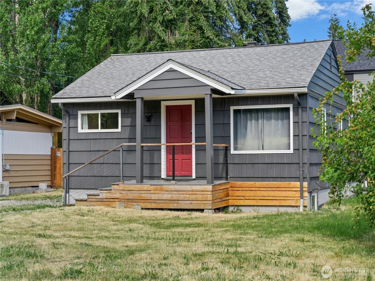 MLS #NWM2544933 image #0