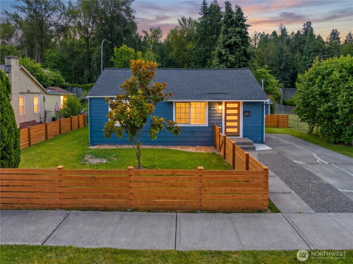 MLS #NWM2545441 image #0