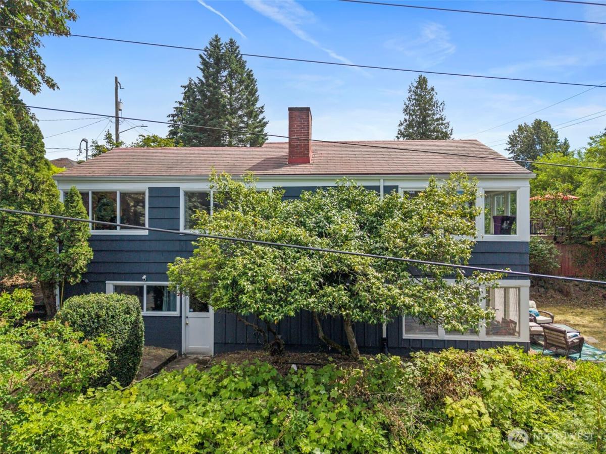 MLS #NWM2545655 image #0