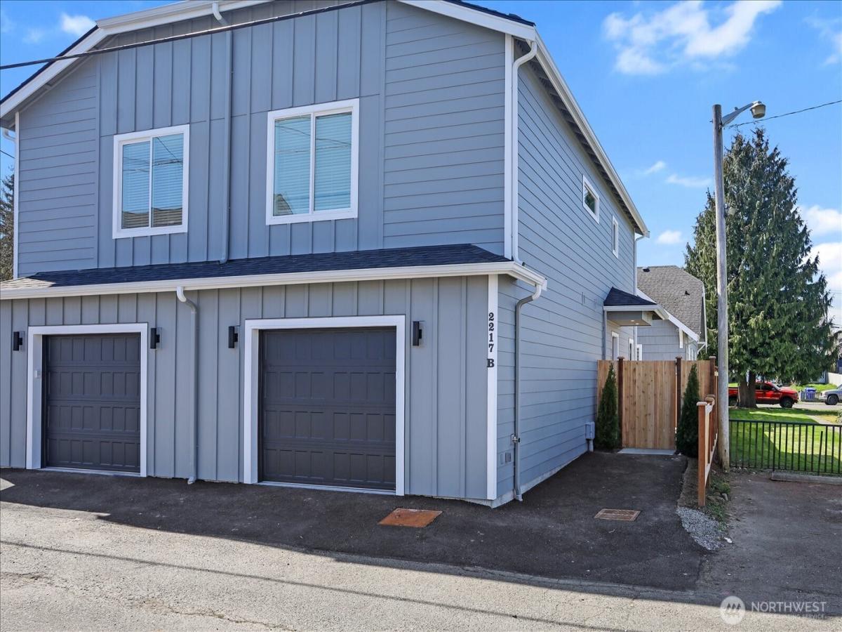 MLS #NWM2545713 image #0