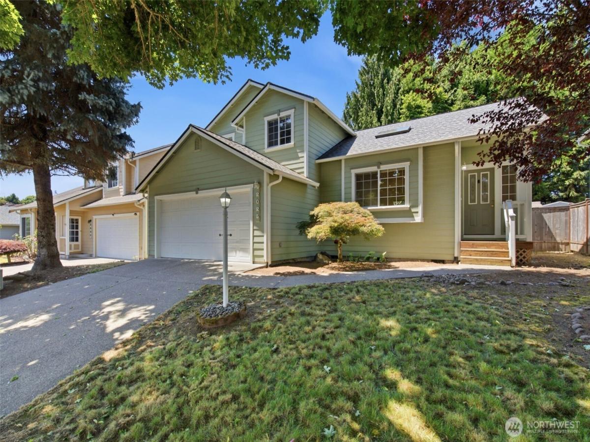MLS #NWM2545723 image #0