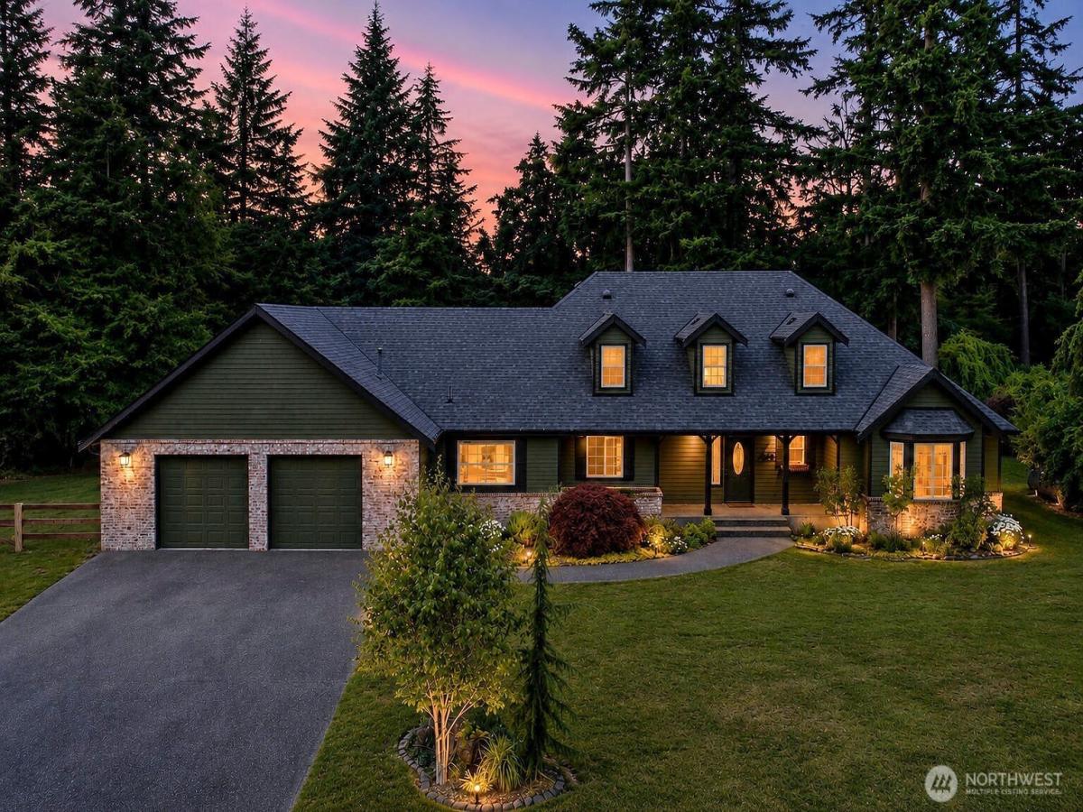 MLS #NWM2545911 image #0