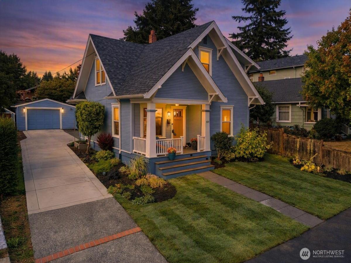 MLS #NWM2546579 image #0