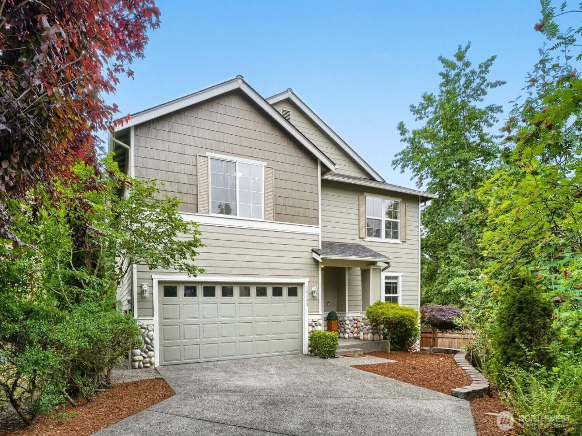 MLS #NWM2546585 image #0