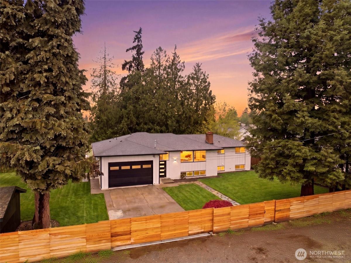 MLS #NWM2546629 image #0