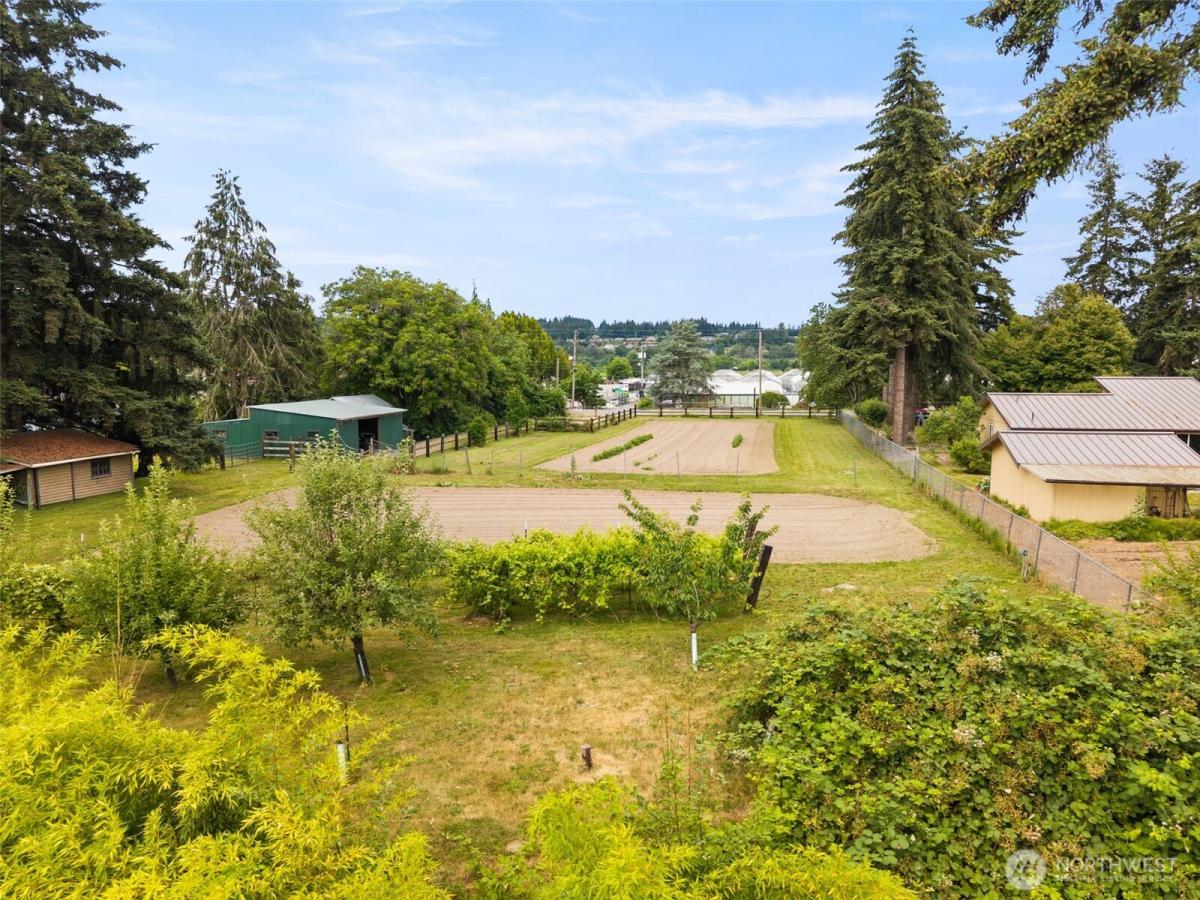 MLS #NWM2546741 image #0