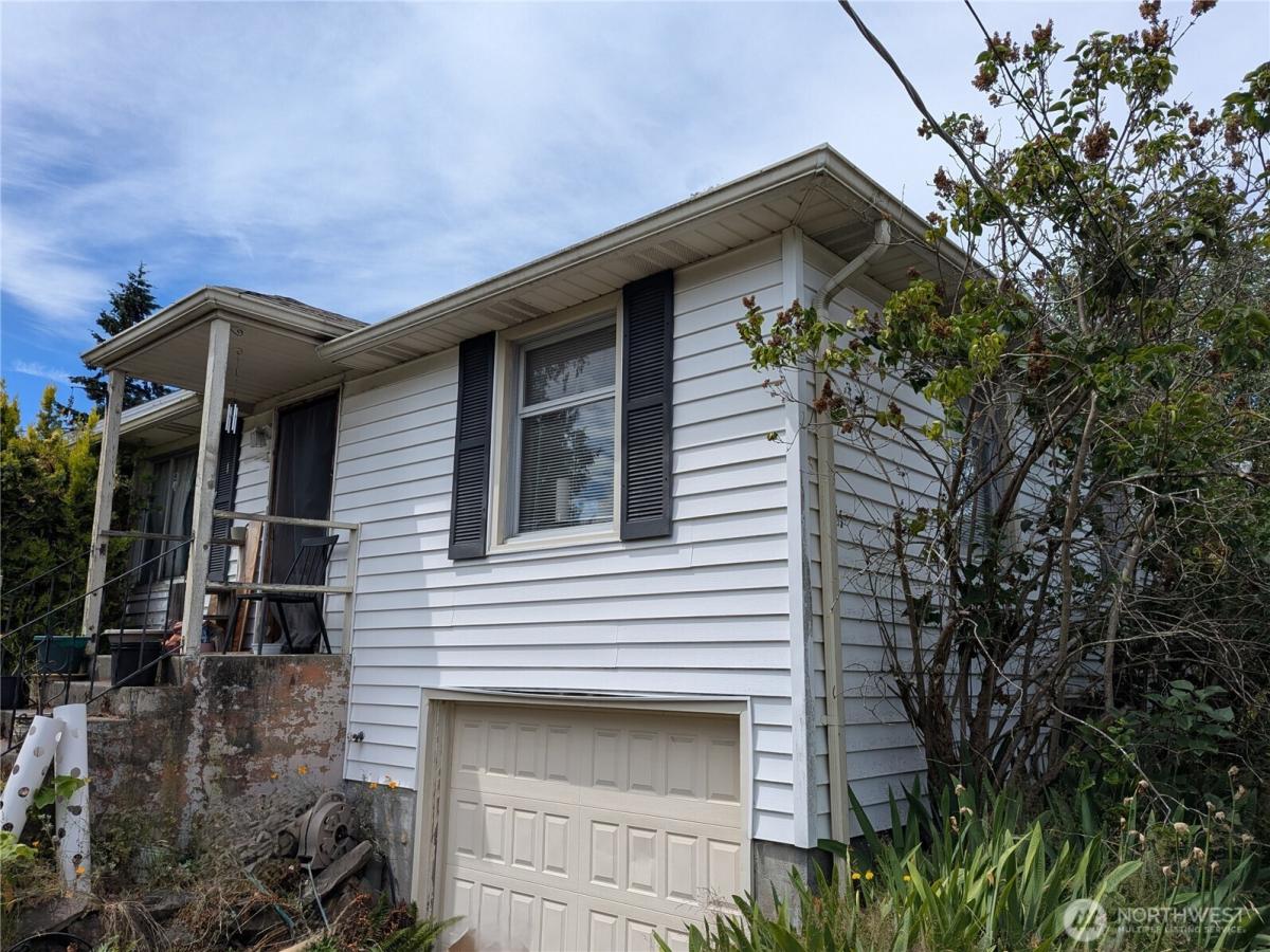 MLS #NWM2546846 image #0