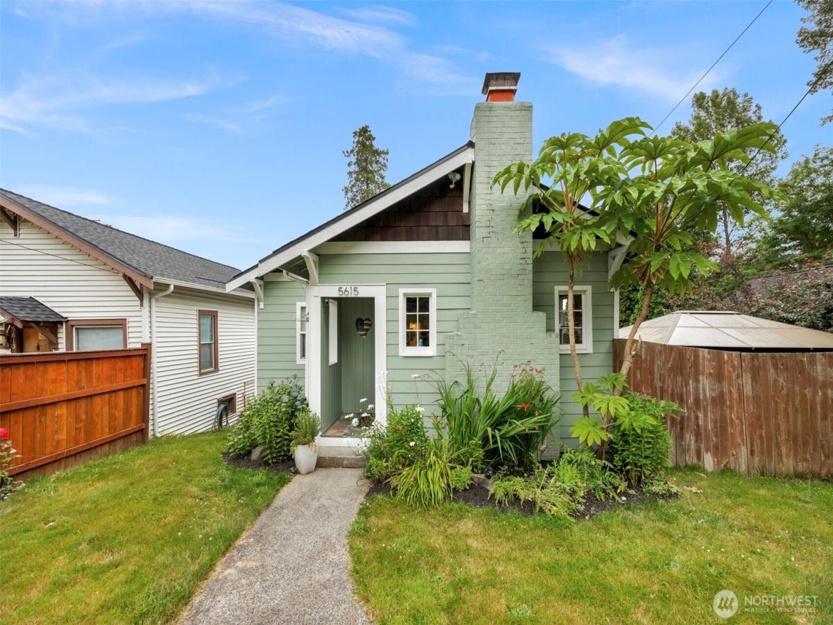MLS #NWM2546942 image #0