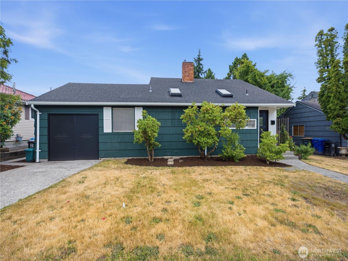 MLS #NWM2547038 image #0