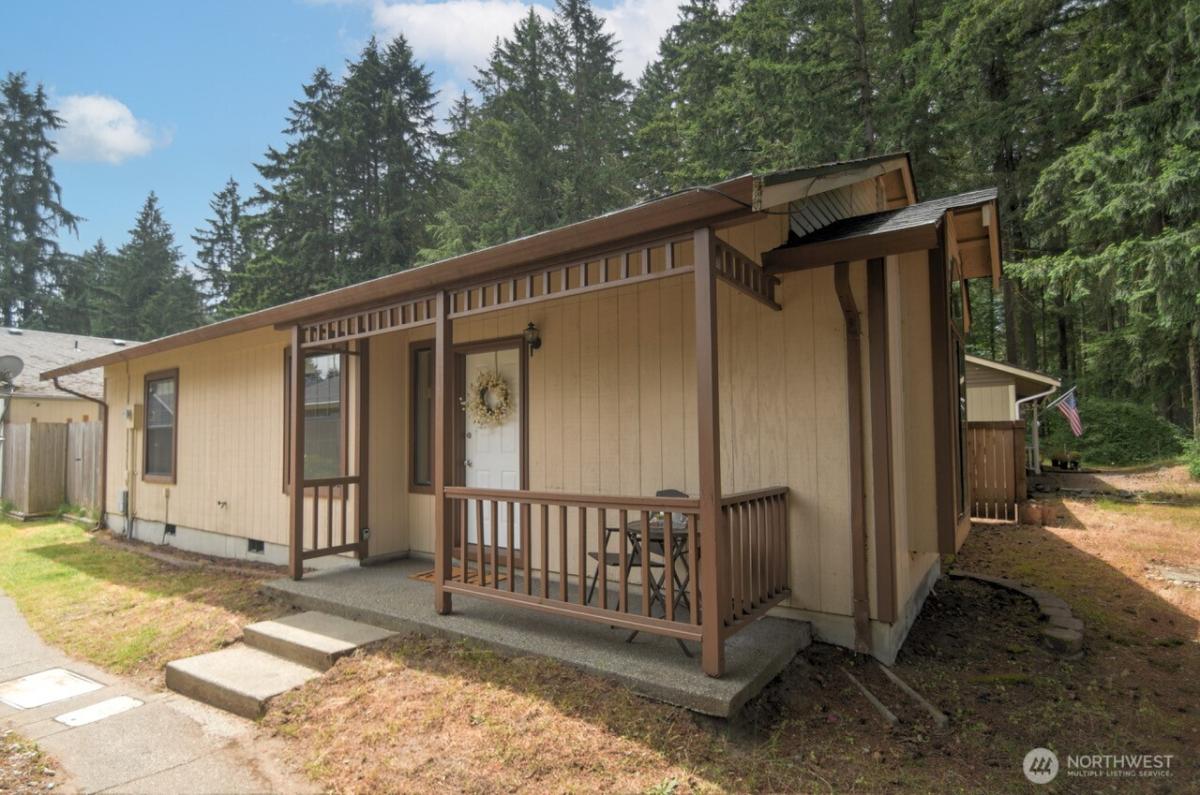 MLS #NWM2547342 image #0
