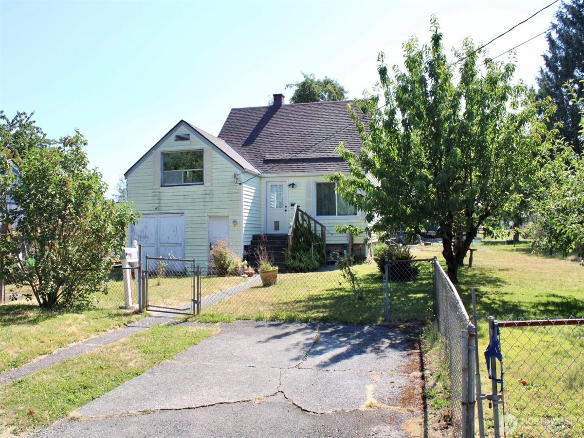 MLS #NWM2547356 image #0