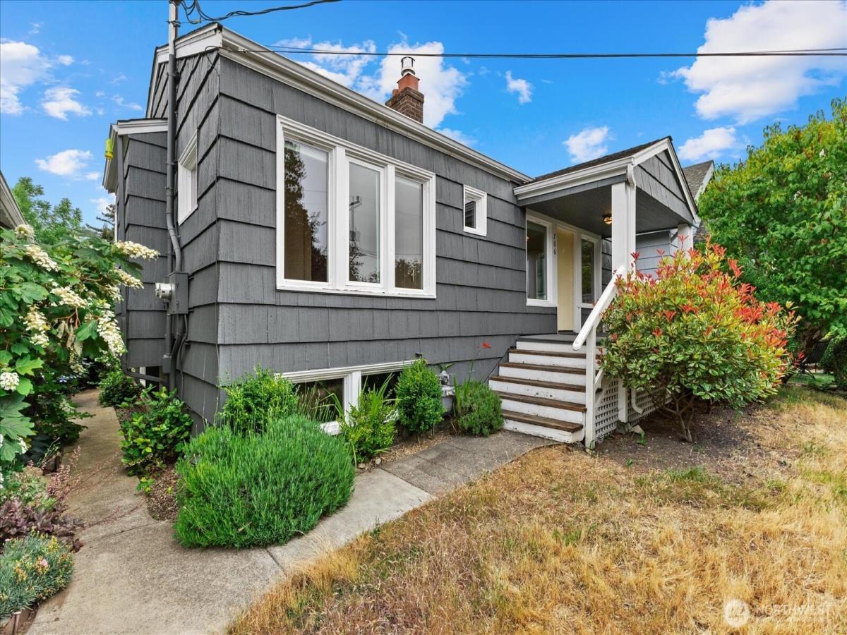 MLS #NWM2547774 image #0