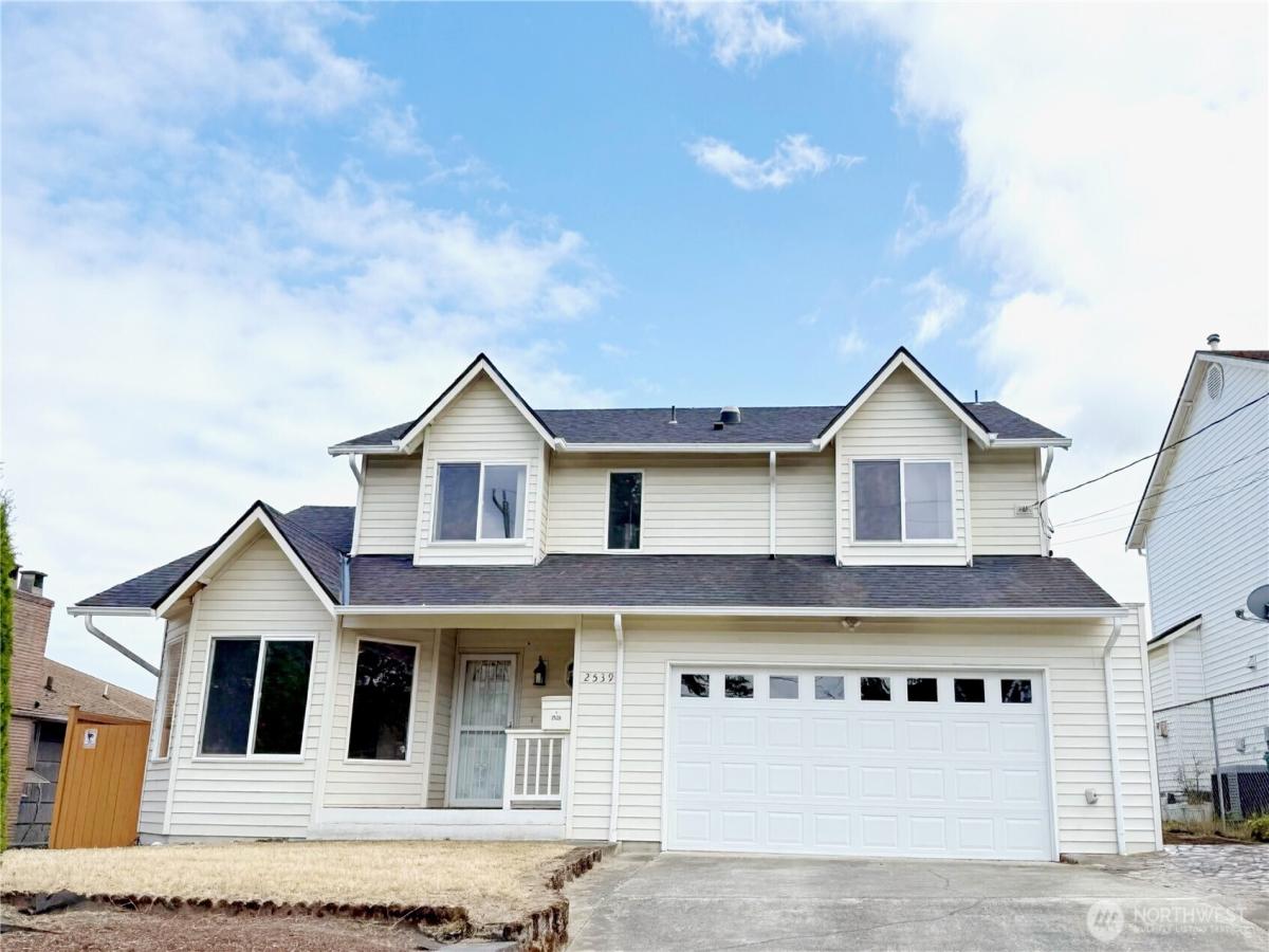 MLS #NWM2548250 image #0