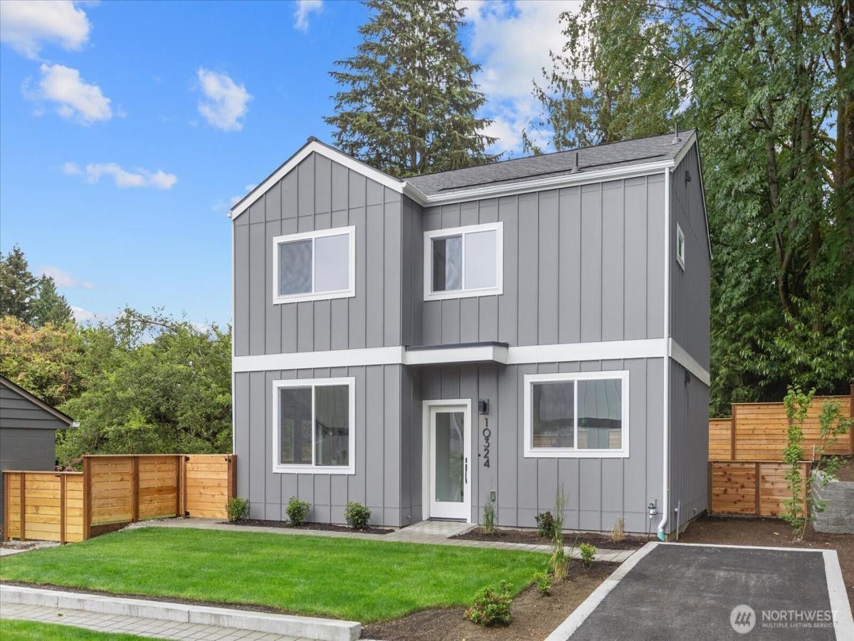 MLS #NWM2548533 image #0