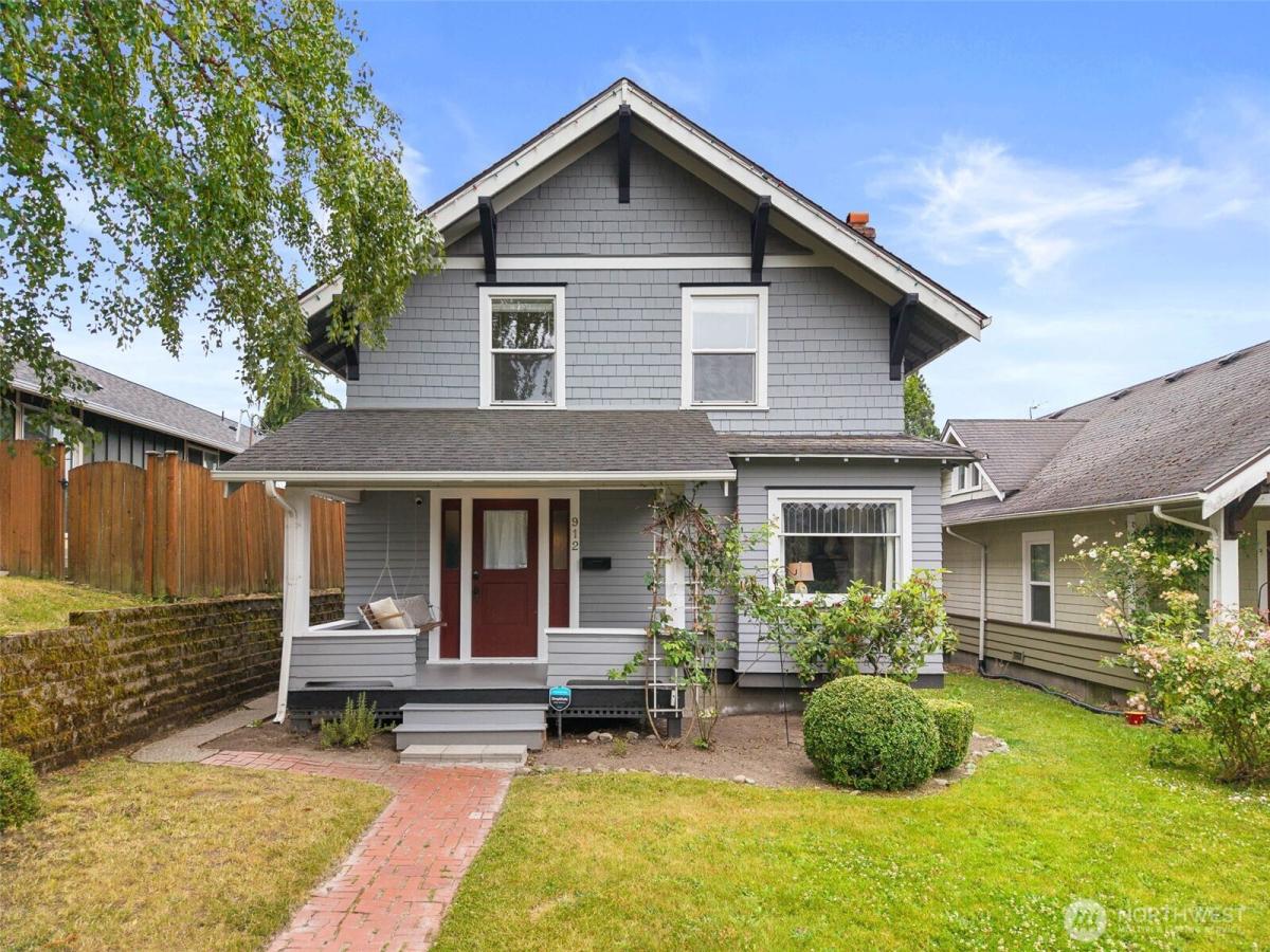 MLS #NWM2548543 image #0