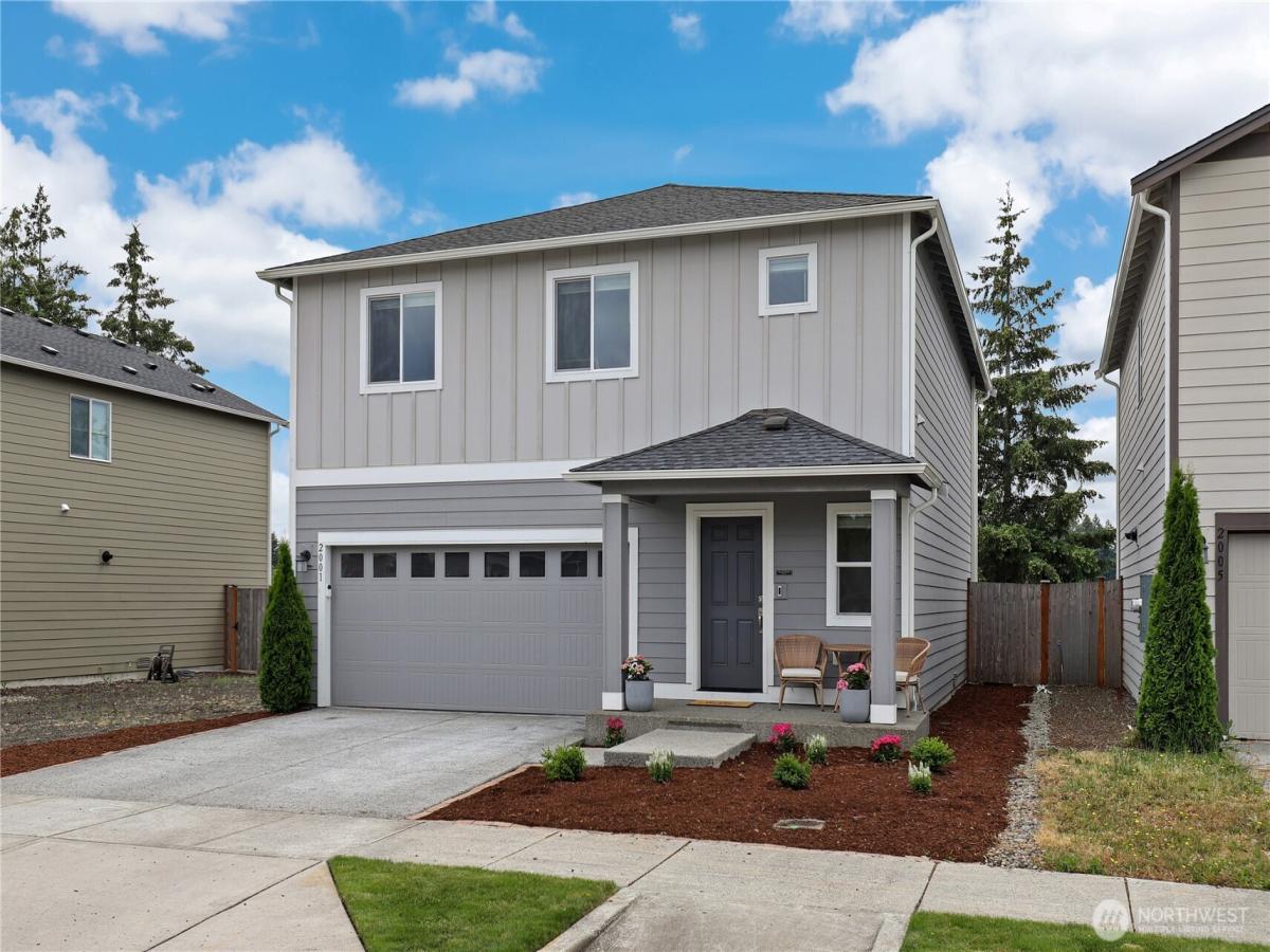 MLS #NWM2548656 image #0