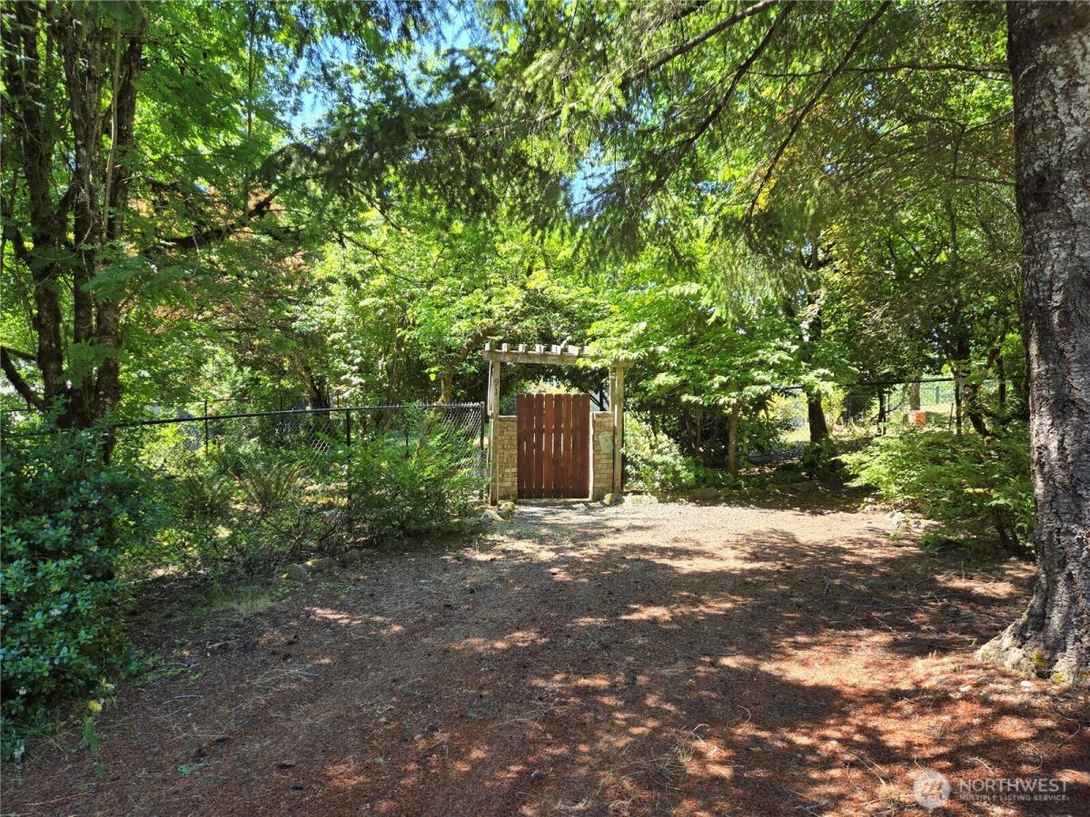 MLS #NWM2548697 image #0
