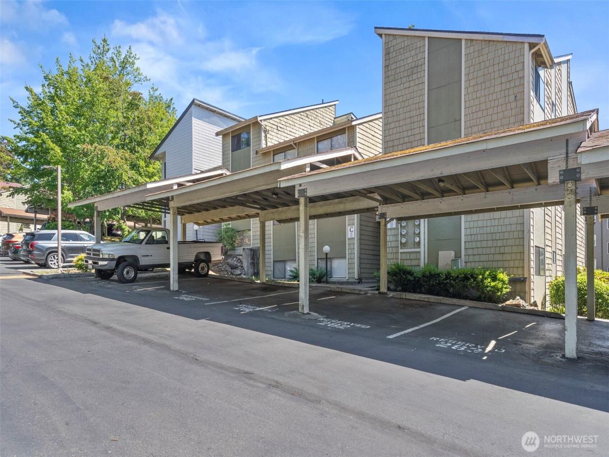 MLS #NWM2548850 image #0