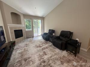MLS #NWM2548927 image #0