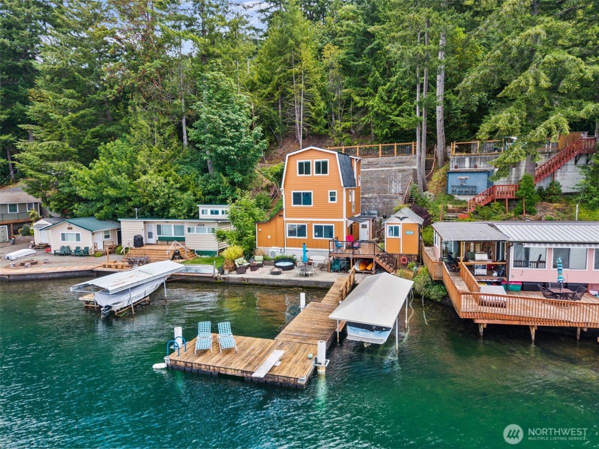 MLS #NWM2548933 image #0