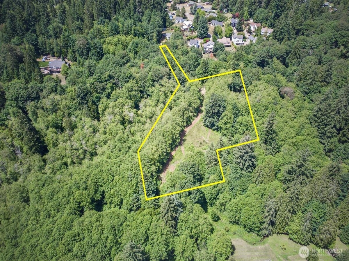 MLS #NWM2549815 image #0