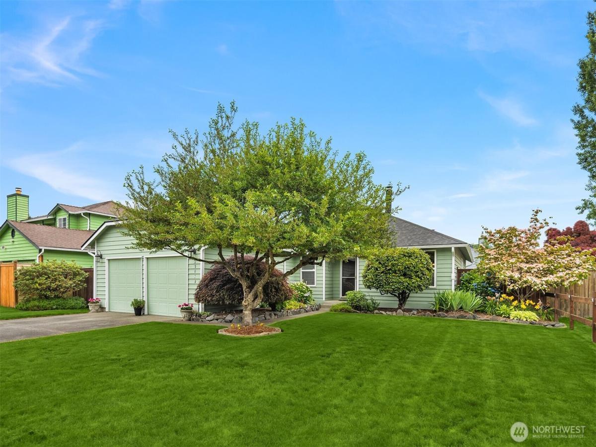 MLS #NWM2549866 image #0