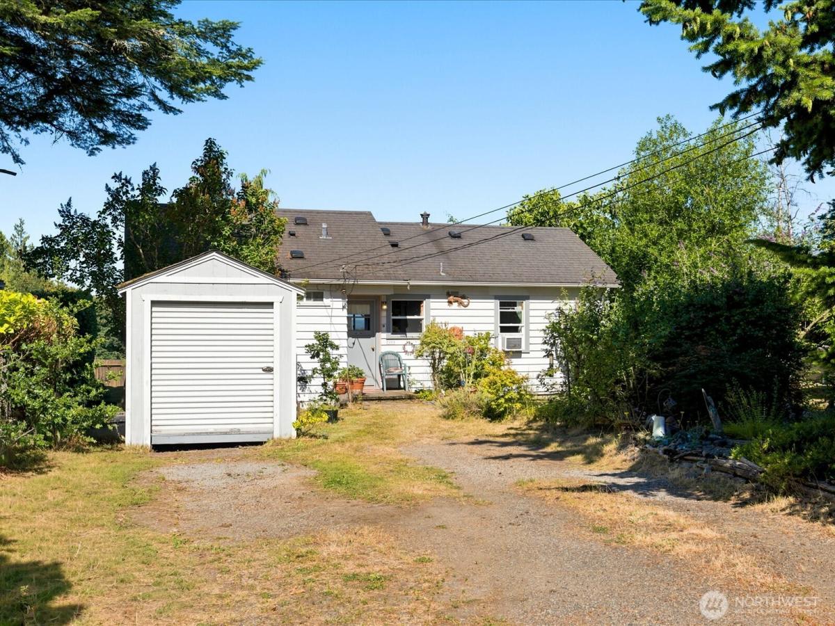 MLS #NWM2549901 image #0