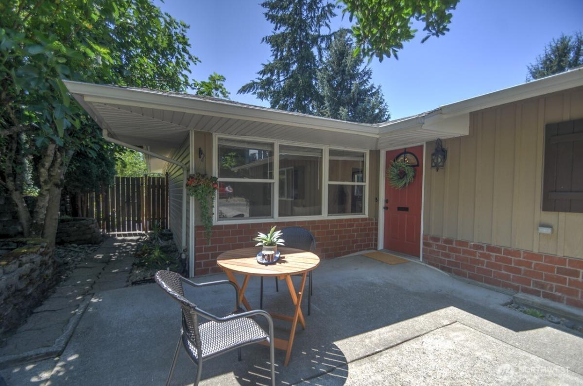 MLS #NWM2550276 image #0