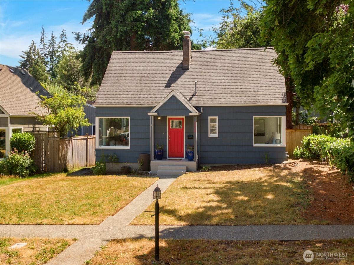 MLS #NWM2550340 image #0