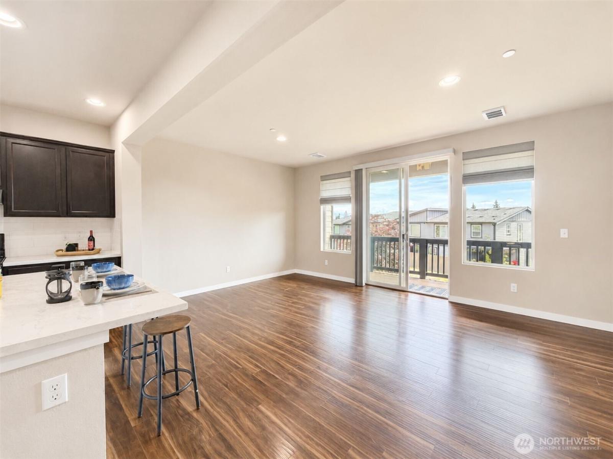 MLS #NWM2550421 image #0