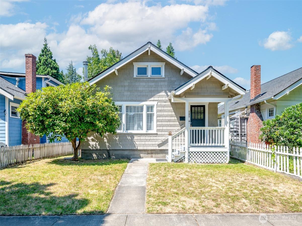 MLS #NWM2550959 image #0