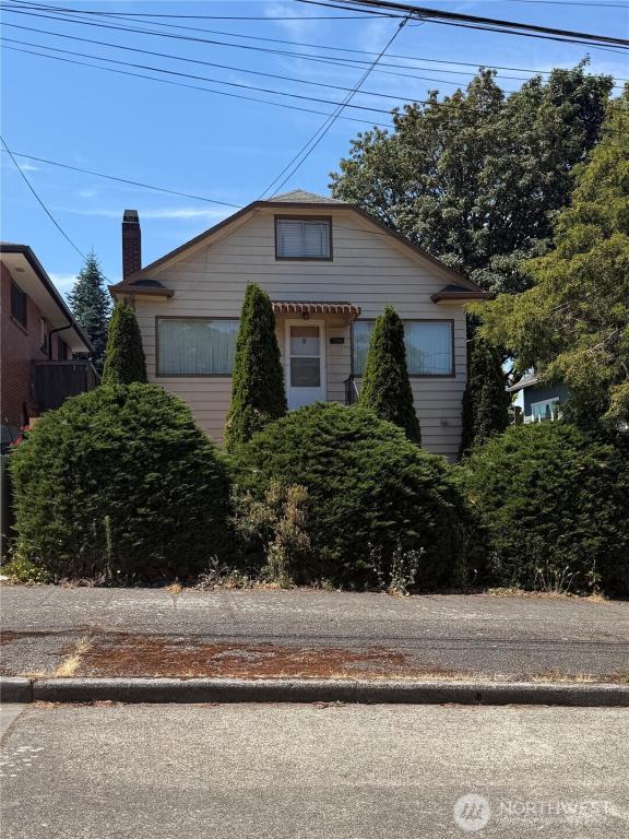 MLS #NWM2551063 image #0