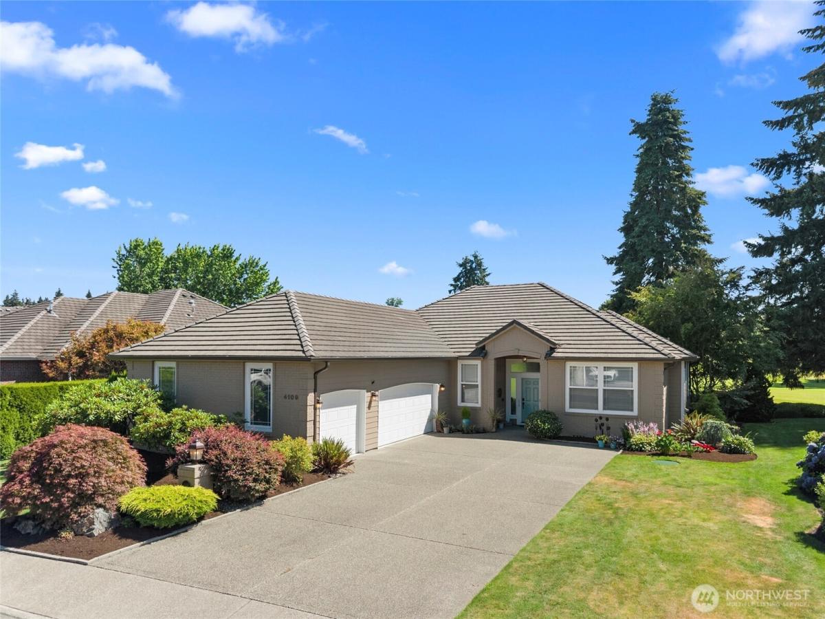 MLS #NWM2551108 image #0