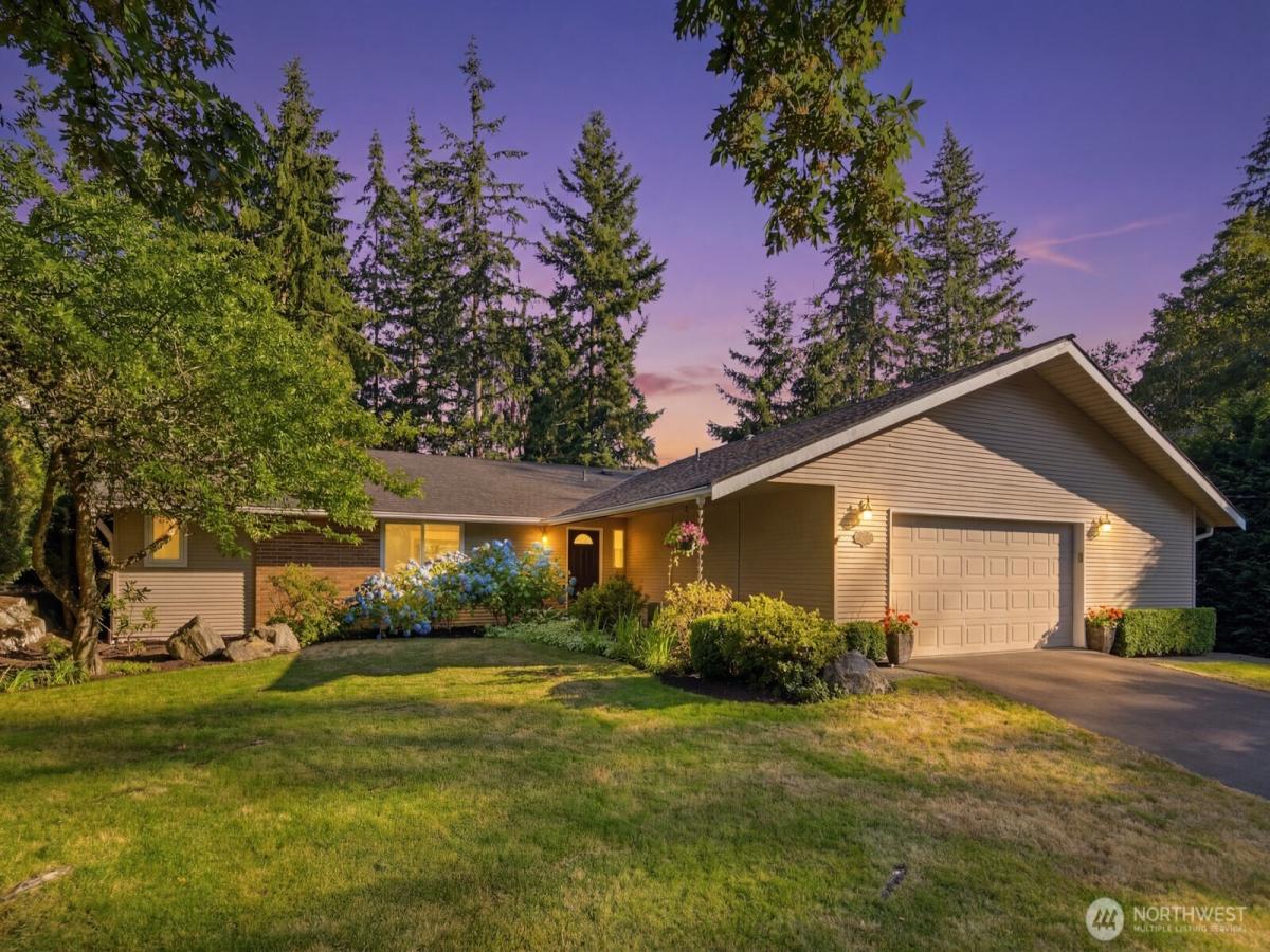 MLS #NWM2551248 image #0
