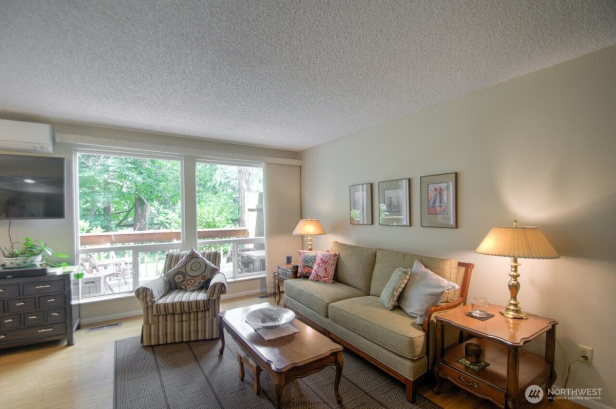 MLS #NWM2551271 image #0
